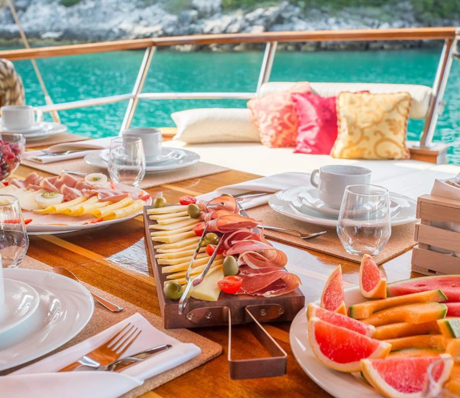Yacht Catering in Dubai